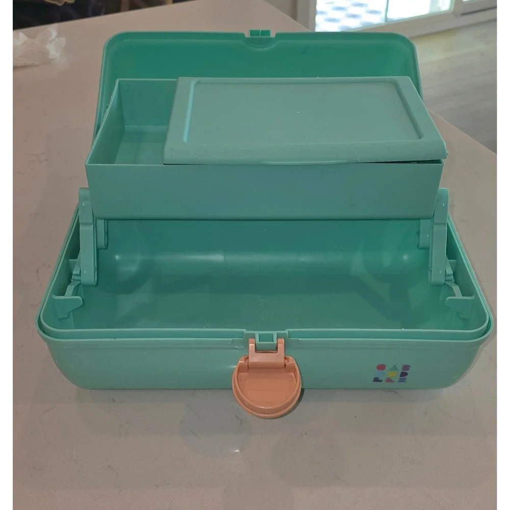Caboodles On-The-Go Girl Makeup Case Seafoam Green Peach Vintage Style Organizer